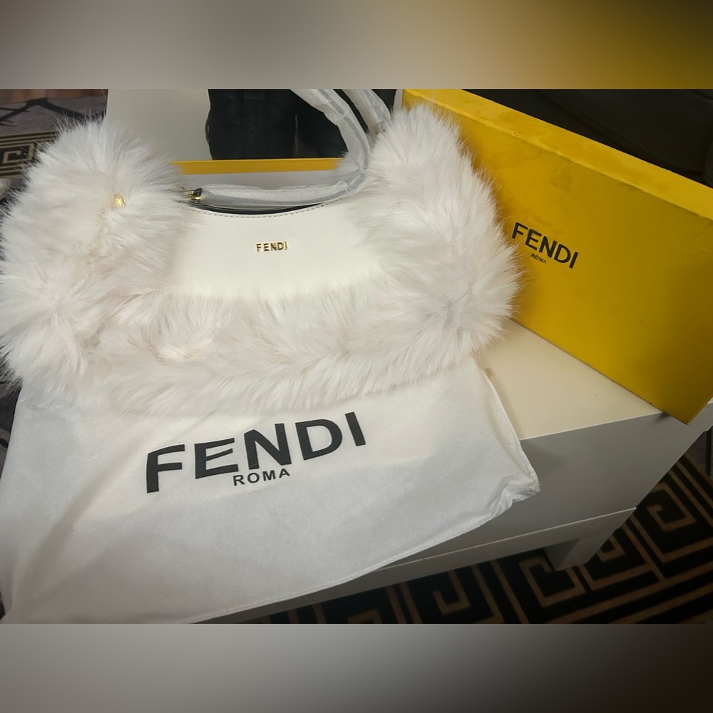 fendi shoulder bag